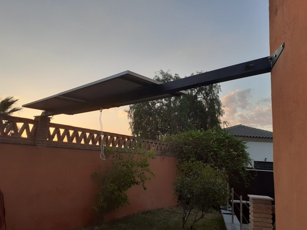 2 Panel solar structure, shade support & 100kg rated swing / hammock attachment point. Granada, Spain